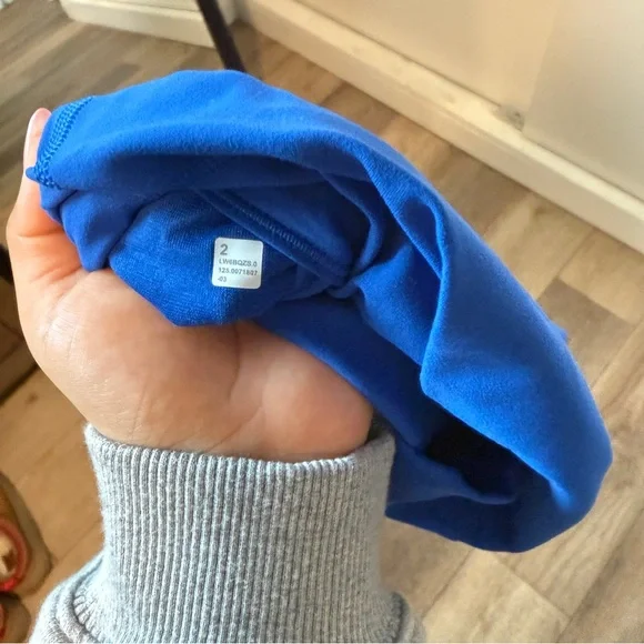 Lululemon align Leggings 23” - Picture 3 of 3